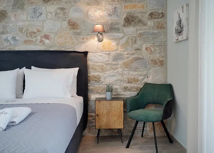 Mon Avis Boutique Hotel *