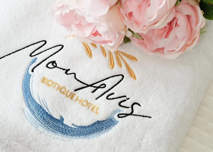 Mon Avis Boutique Hotel *