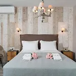 Mon Avis Boutique Hotel