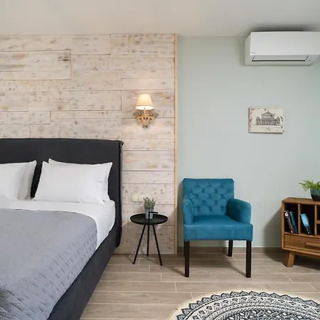 Mon Avis Boutique Hotel *