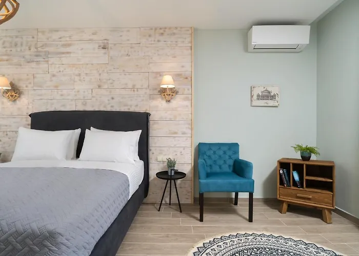 Mon Avis Boutique Hotel *